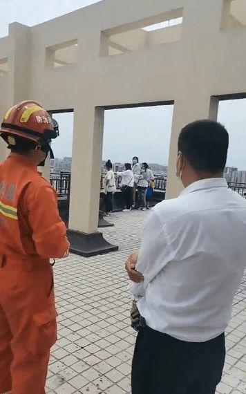 郑州跳楼最新爆料,真相与疑云交织