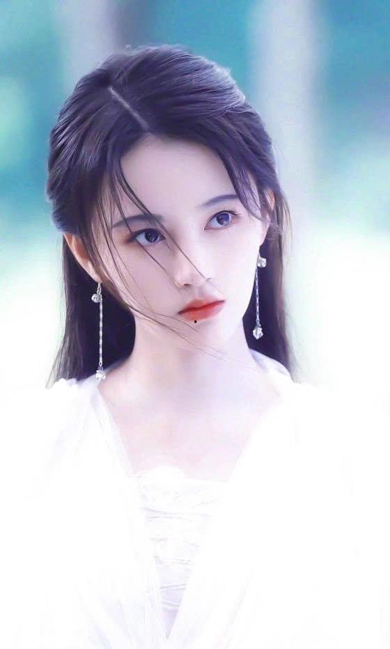 鞠婧祎行程爆料视频播放,揭秘女神的忙碌日常